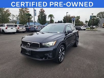 Used 2023 Volvo XC40 B5 Ultimate w/ Protection Package Premier