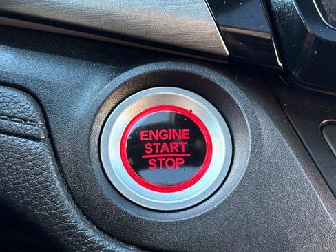 Used 2023 Honda Odyssey Sport image 32