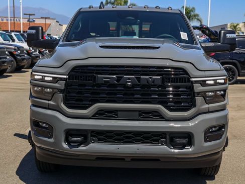 New 2026 RAM 3500 Limited AWD/4WD image 9