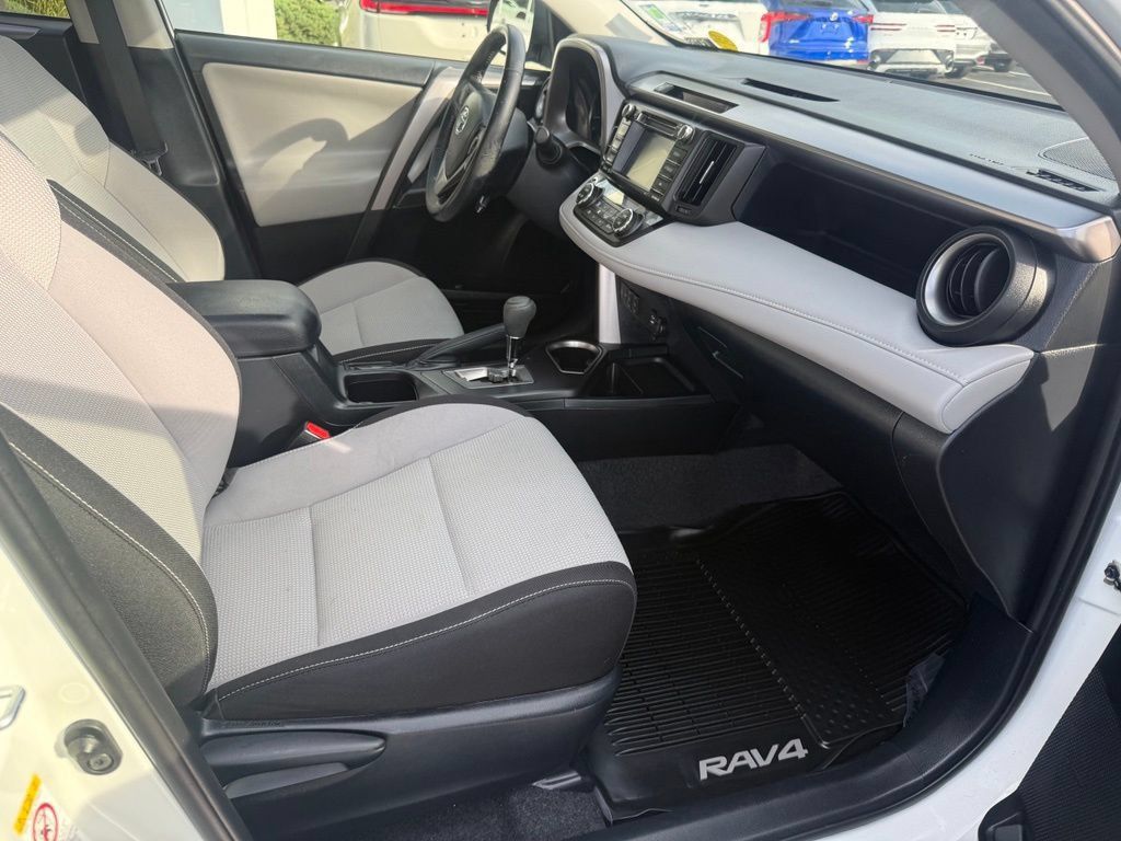 Certified 2018 Toyota RAV4 XLE AWD/4WD image 24