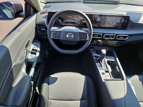 New 2026 Nissan Sentra SV w/ SV Convenience Package FWD image 9