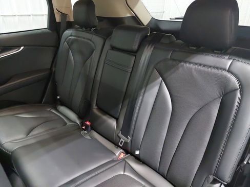 Used 2022 Lincoln Nautilus Reserve image 14