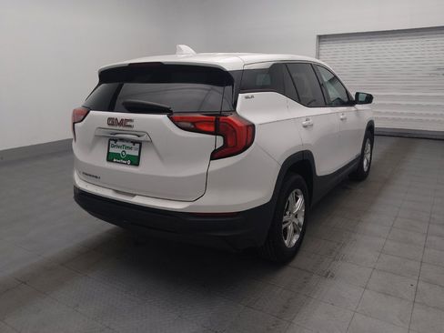 Used 2020 GMC Terrain SLE FWD image 9