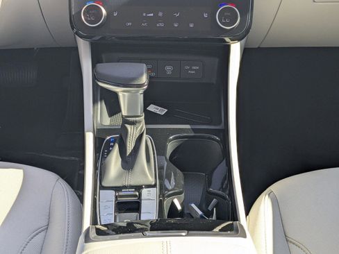 New 2026 Hyundai Tucson SEL FWD image 22