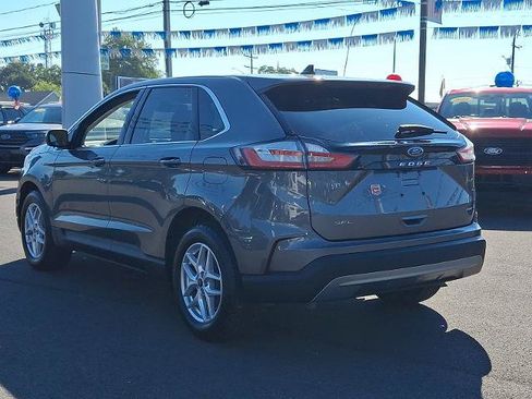 Certified 2024 Ford Edge SEL w/ Convenience Package AWD/4WD image 4