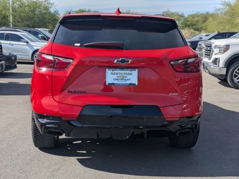 Used 2021 Chevrolet Blazer RS w/ Enhanced Convenience Package image 4