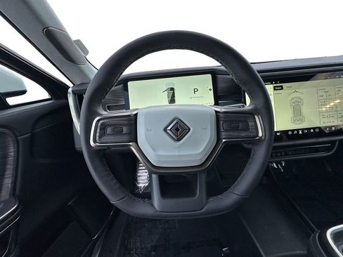 Used 2024 Rivian R1S Adventure image 12
