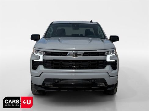 Used 2024 Chevrolet Silverado 1500 RST image 2