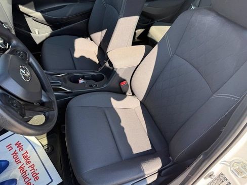 Used 2024 Toyota Corolla LE w/ LE Convenience Package FWD image 16
