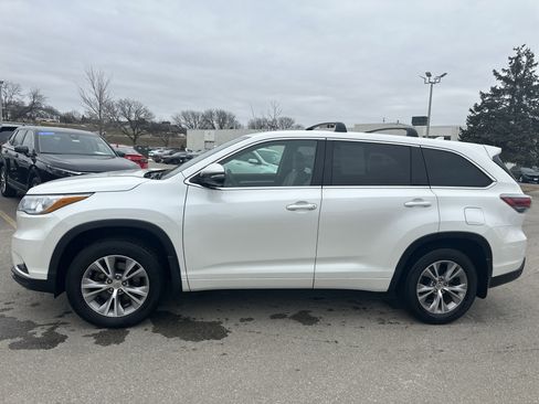 Used 2015 Toyota Highlander Plus image 6