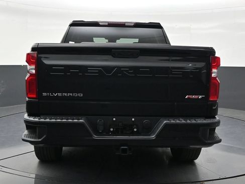 Used 2023 Chevrolet Silverado 1500 RST RWD image 4