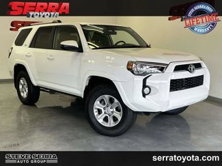 Used 2019 Toyota 4Runner SR5 AWD/4WD video 1