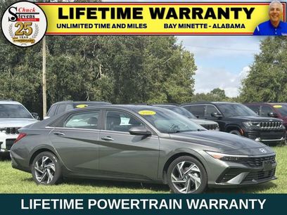 Used 2025 Hyundai Elantra SEL
