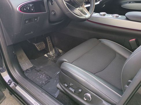 Used 2023 Genesis GV70 2.5T w/ Sport Prestige Package AWD/4WD image 17