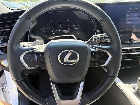 Used 2026 Lexus RX 350 Premium Plus w/ Convenience Package AWD/4WD image 13