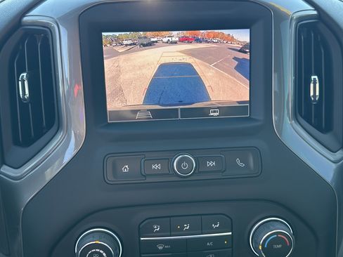 Used 2022 Chevrolet Silverado 1500 Custom image 29