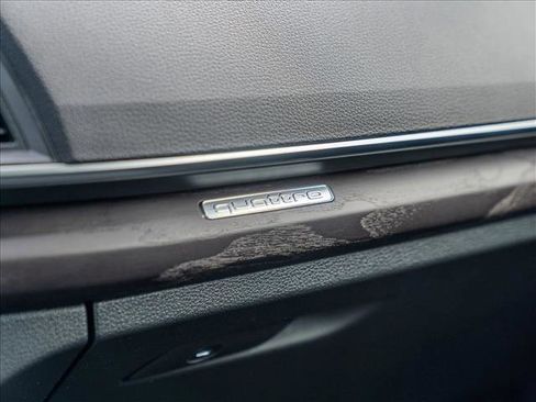 Used 2020 Audi Q5 2.0T Premium Plus w/ Premium Plus Package image 24