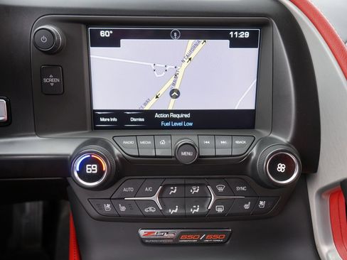 Used 2016 Chevrolet Corvette Z06 w/ Z07 Performance Package image 20