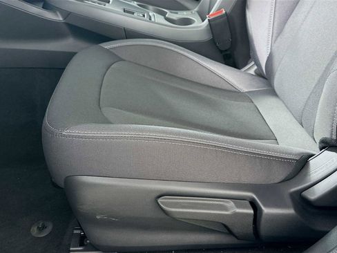 New 2026 Subaru Crosstrek 2.0i Premium w/ Convenience Package #2 image 17