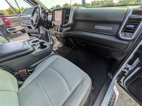 Used 2022 RAM 2500 Big Horn w/ Level 1 Equipment Group AWD/4WD image 16
