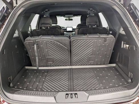 Used 2020 Ford Explorer XLT w/ Equipment Group 202A AWD/4WD image 6