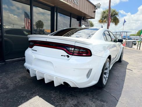 Used 2022 Dodge Charger SRT Hellcat w/ SRT Black Package RWD image 12