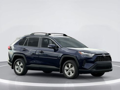 Used 2024 Toyota RAV4 XLE w/ Convenience Package AWD/4WD image 5