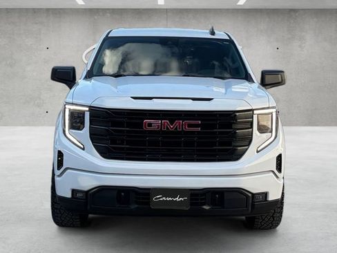 Used 2024 GMC Sierra 1500 Elevation AWD/4WD image 18