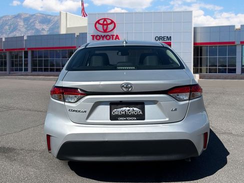 Used 2024 Toyota Corolla LE FWD image 4