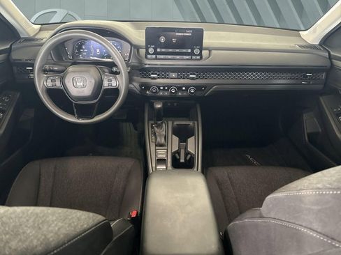 Used 2023 Honda Accord EX image 13