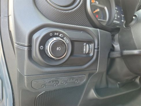 Used 2025 Jeep Wrangler Unlimited Rubicon w/ Safety Group image 25