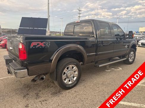 Used 2016 Ford F350 Lariat w/ Lariat Ultimate Package image 4