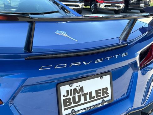 Used 2023 Chevrolet Corvette Stingray Coupe w/ Chrome Exterior Badge Package RWD image 51