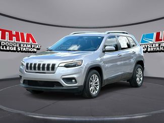 Used 2019 Jeep Cherokee Latitude Plus FWD video 1