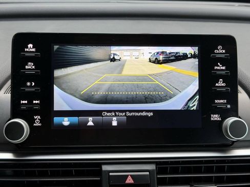 Used 2021 Honda Accord Sport image 25