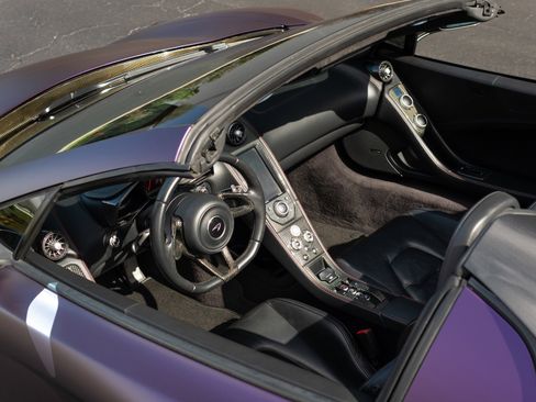 Used 2013 McLaren MP4-12C image 56