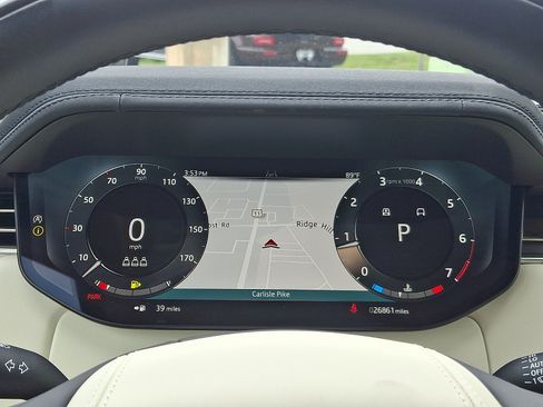 Used 2025 Land Rover Range Rover SE AWD/4WD image 20
