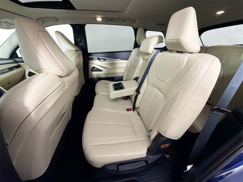 Used 2023 INFINITI QX60 Luxe image 22