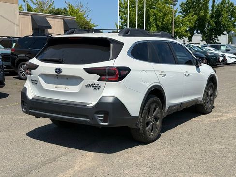 Used 2022 Subaru Outback Onyx Edition XT AWD/4WD image 4