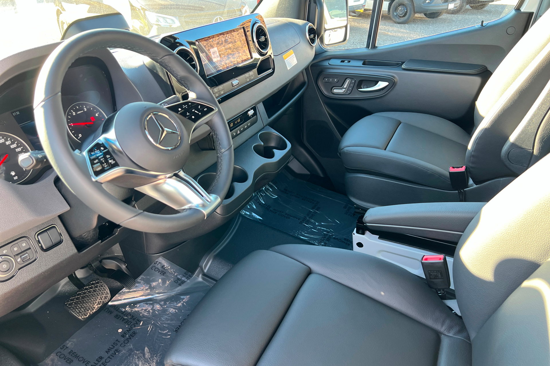 New 2026 Mercedes-Benz Sprinter 2500 image 10
