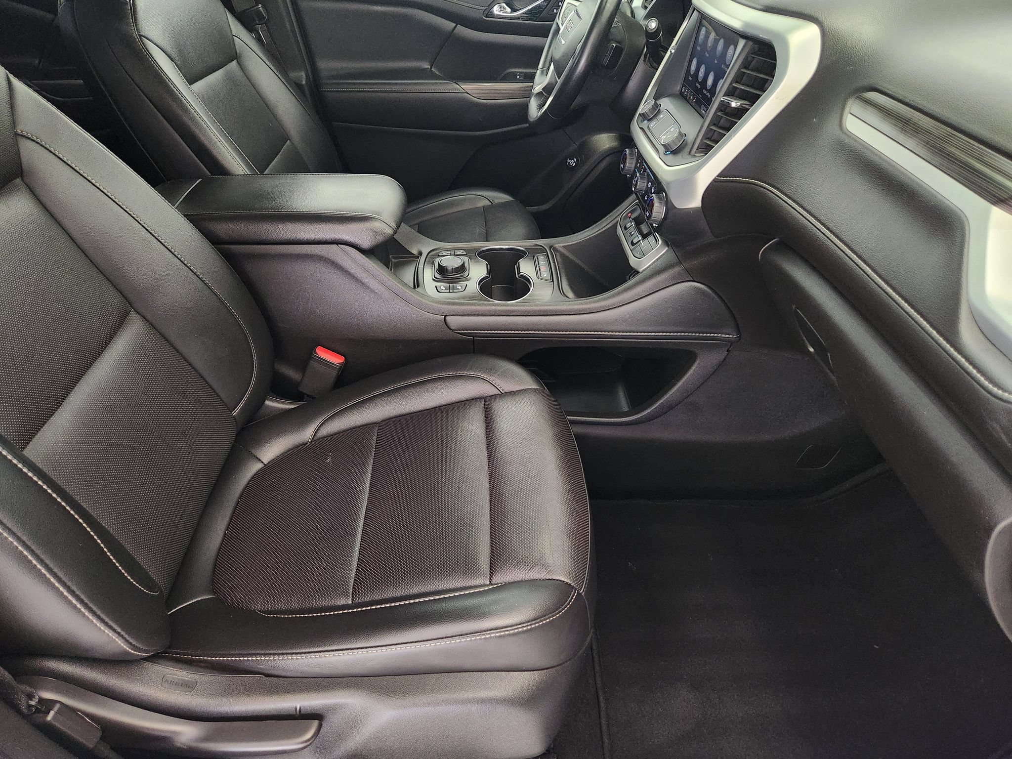 Used 2023 GMC Acadia SLT FWD image 13