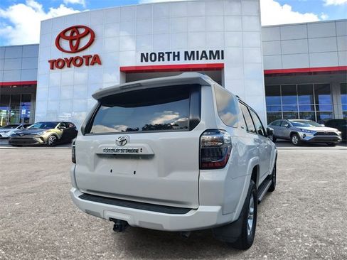 Used 2022 Toyota 4Runner SR5 image 4