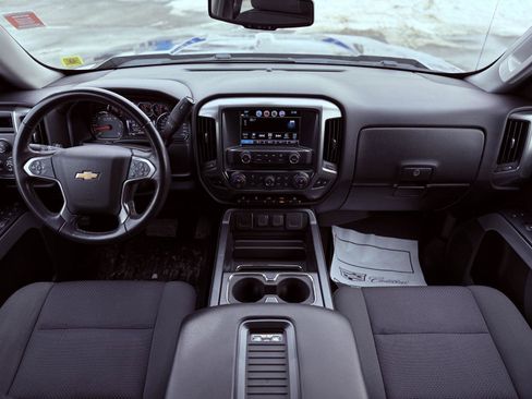 Used 2018 Chevrolet Silverado 1500 LT w/ All Star Edition image 42