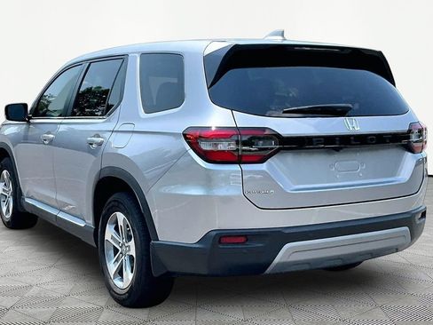 Used 2025 Honda Pilot EX-L image 5