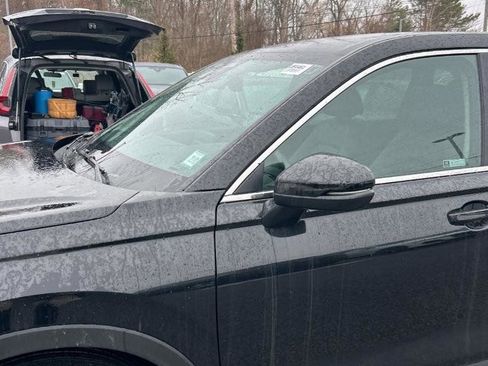 Used 2024 Honda CR-V EX-L image 2