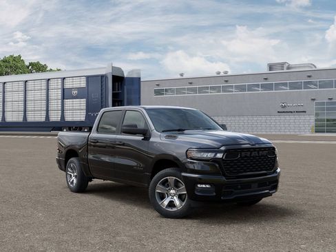 New 2026 RAM 1500 Express RWD image 5