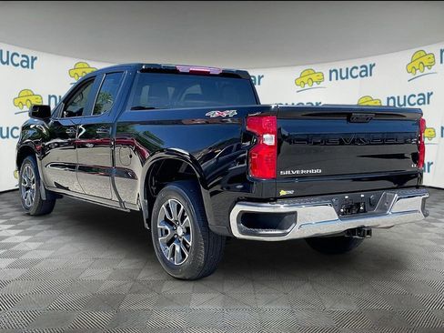 Used 2023 Chevrolet Silverado 1500 LT AWD/4WD image 4