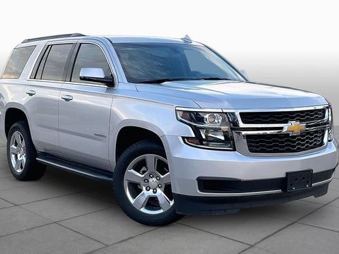 Used 2019 Chevrolet Tahoe LS RWD image 3