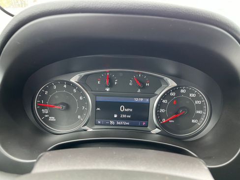 Used 2024 GMC Terrain SLT AWD/4WD image 42