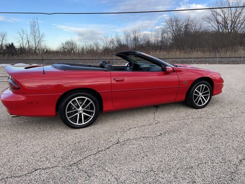 Used 2002 Chevrolet Camaro Z28 image 71
